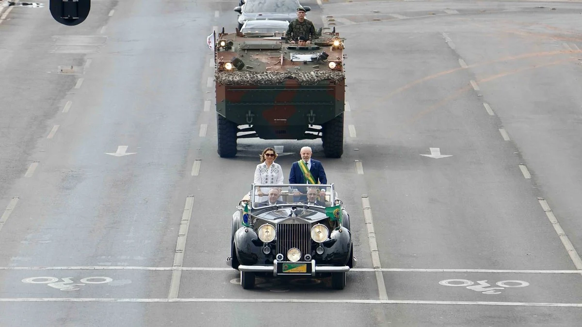 Planalto diz que 70.000 foram ao 7 de Setembro de Lula veja imagens