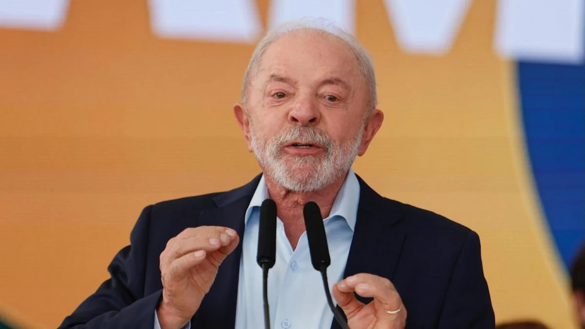 Lula ignora crise na PF e exalta políticas ambientais no Planalto