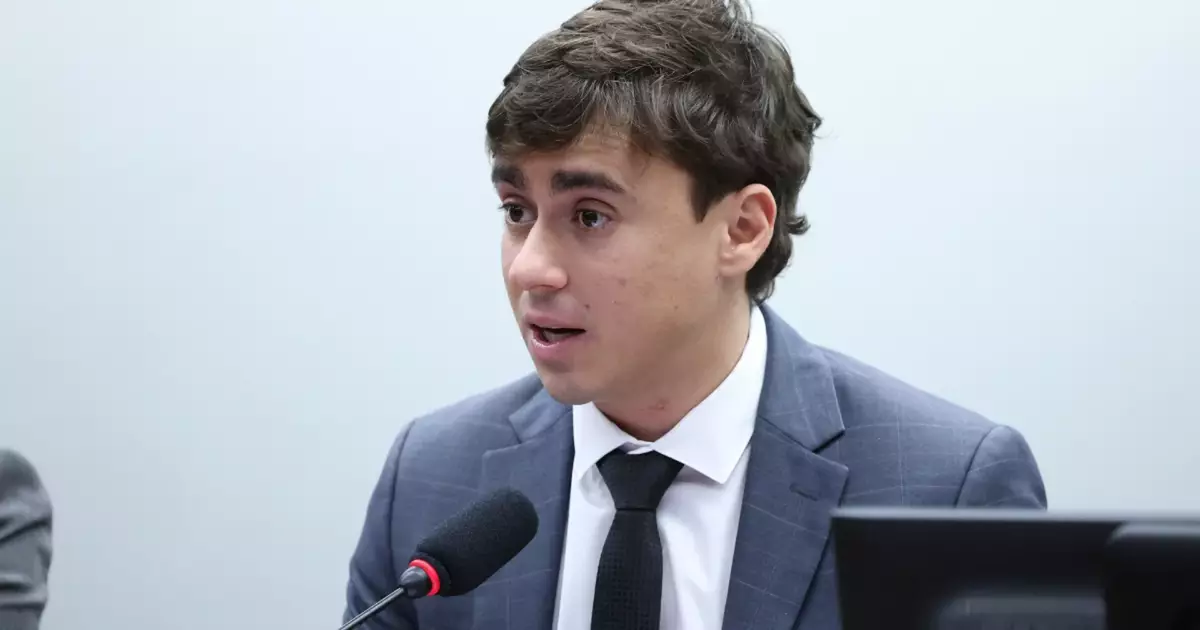 Nikolas Ferreira enfrenta processo de R$ 200 mil após vídeo com jovem negro