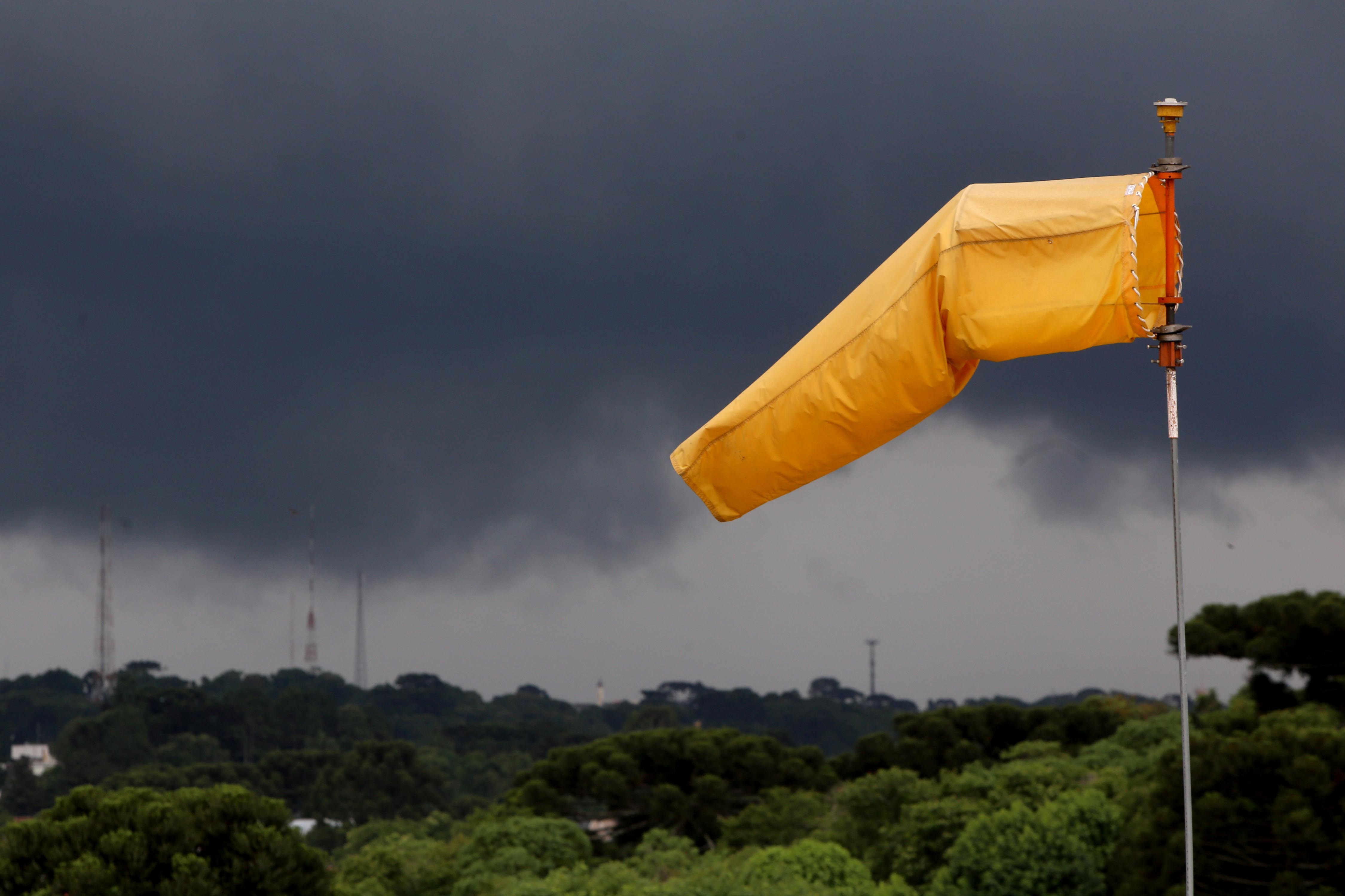 Nove estados do Centro-Sul devem ter tempestades nesta quinta G1