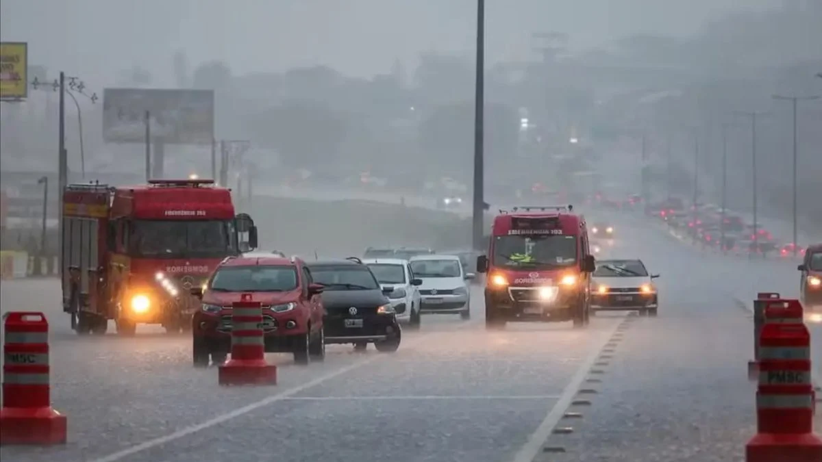 Inmet prevê tempestades severas, granizo e tornados no Sul