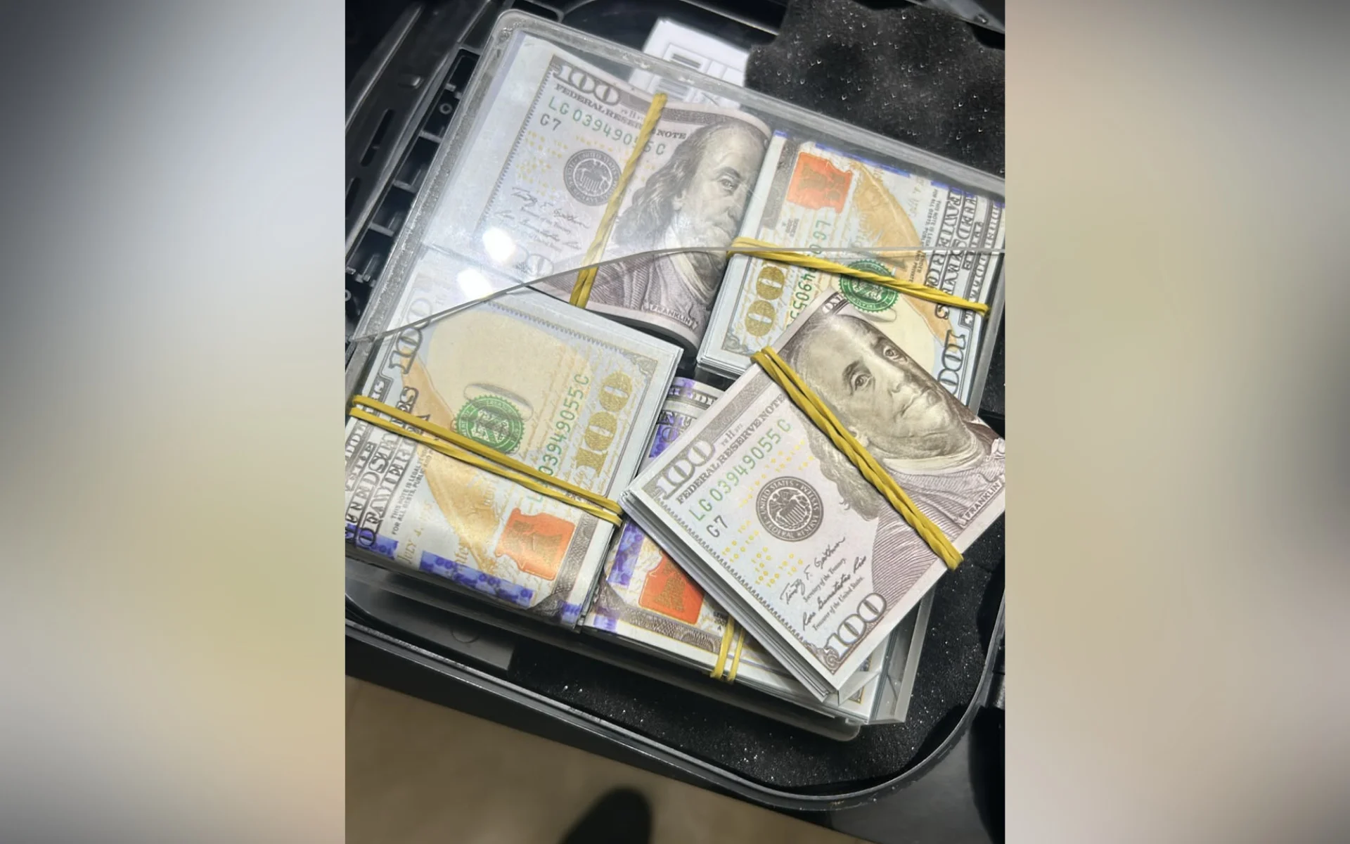 18 são presos em Canoas por suspeita de integrar grupo do tráfico que movimentou R$ 8,8 milhões abc+