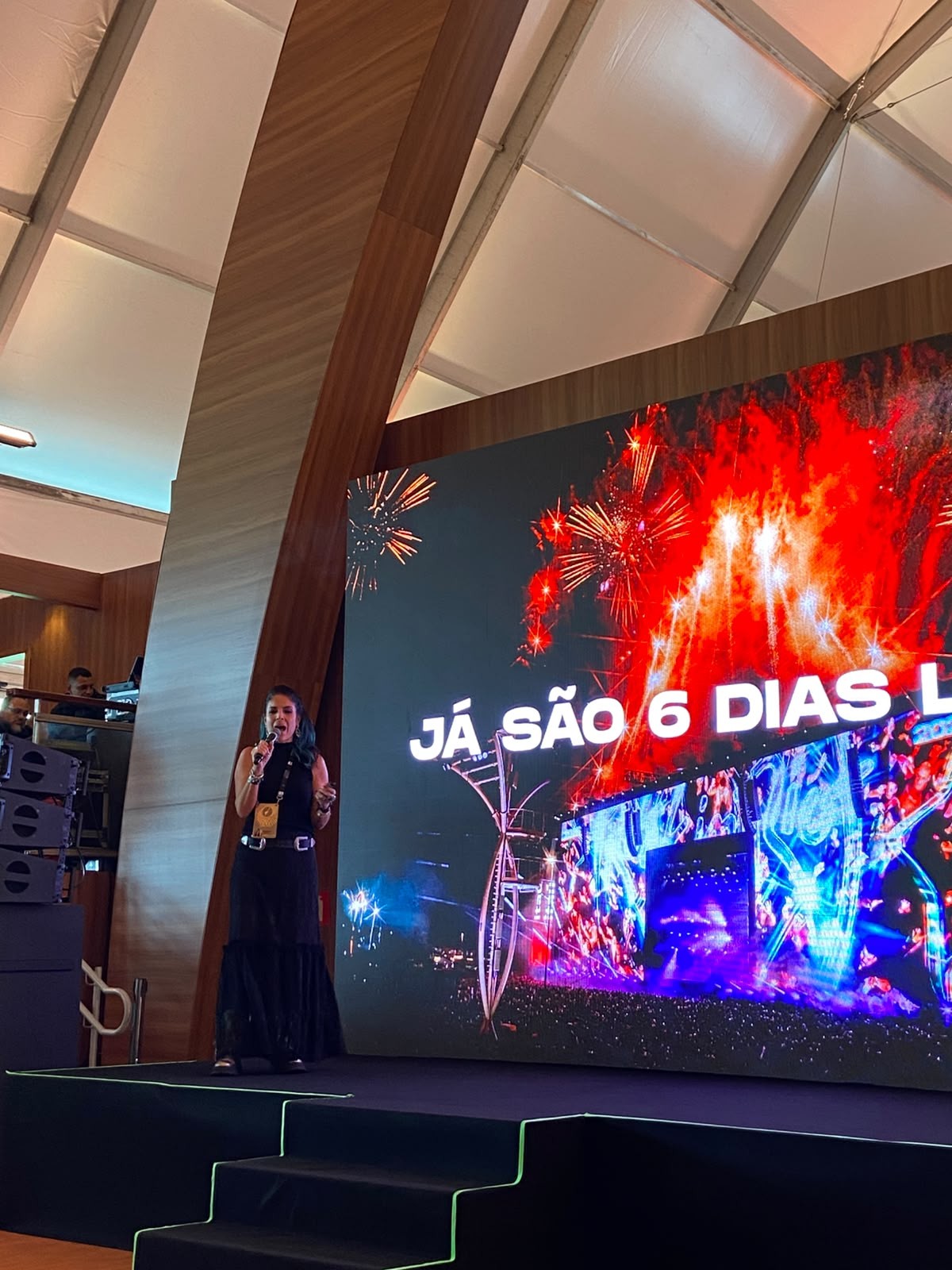 Rock in Rio recebe mais de 700 mil pessoas em edição marcada por chuva G1