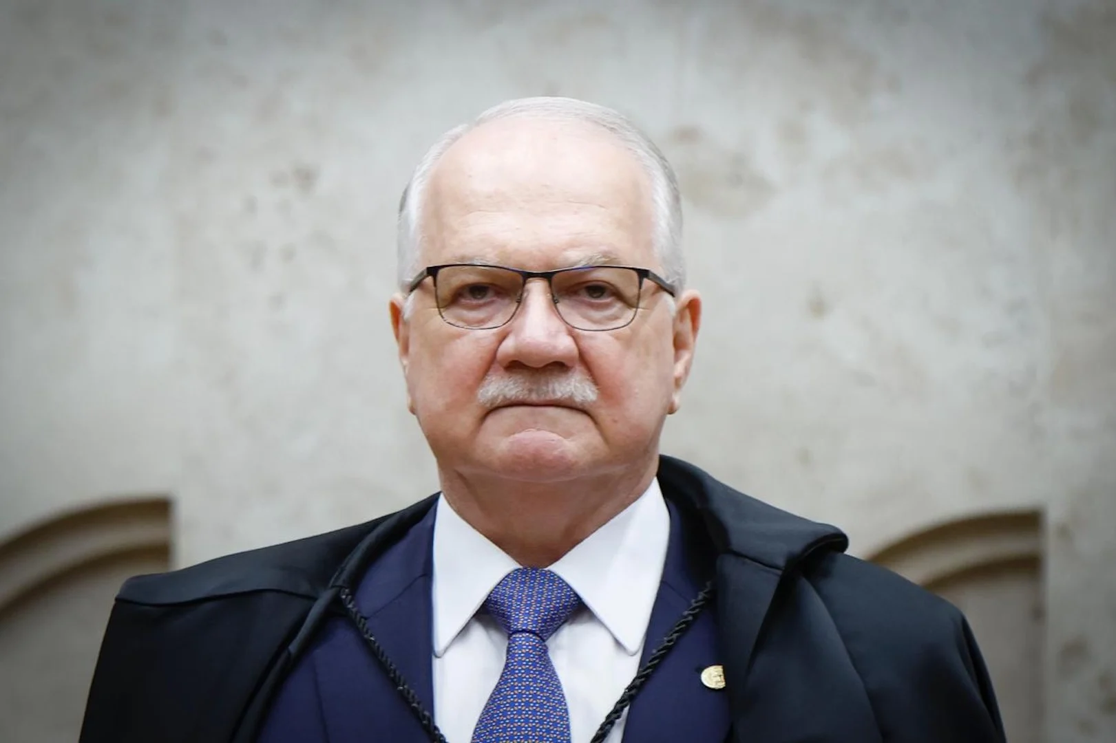Fachin pede para Mendonça levantar sigilo sobre pagamentos do Master