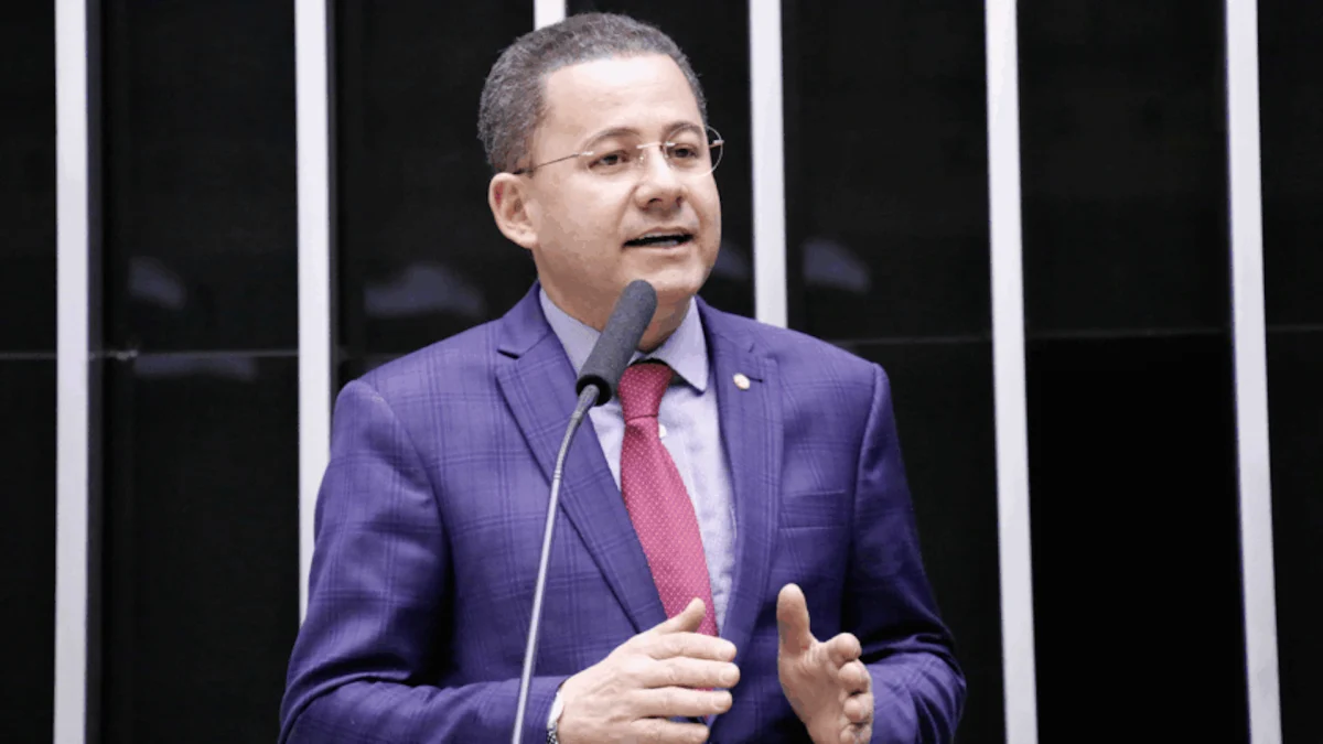 PF vê venda de influência de Cezinha com menções a Kássio e Mendonça