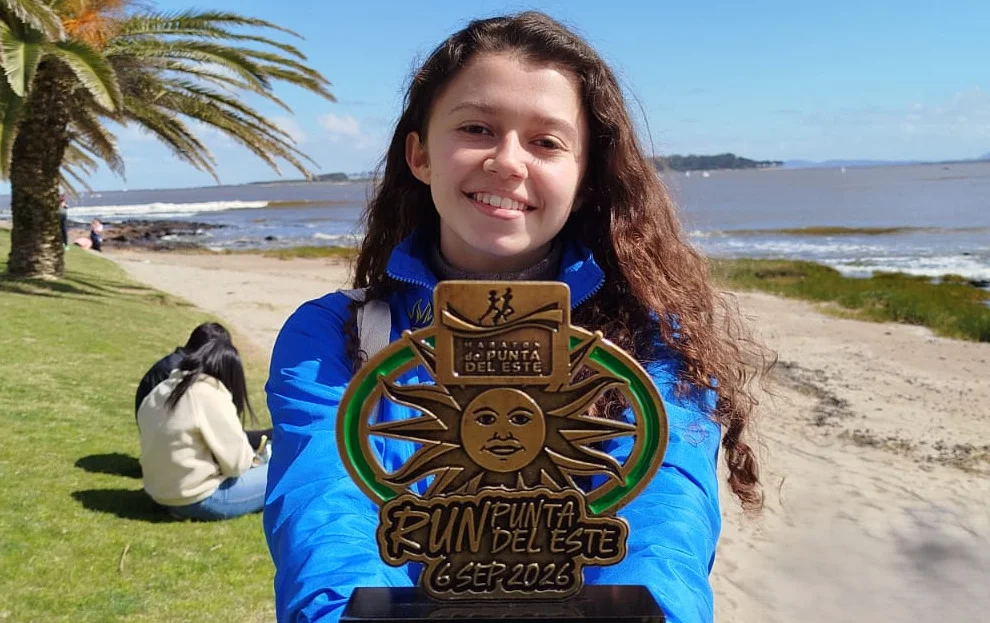 Tinha muito vento : Estudante do Colégio La Salle sobe no pódio durante a Maratona Internacional de Punta del Este abc+