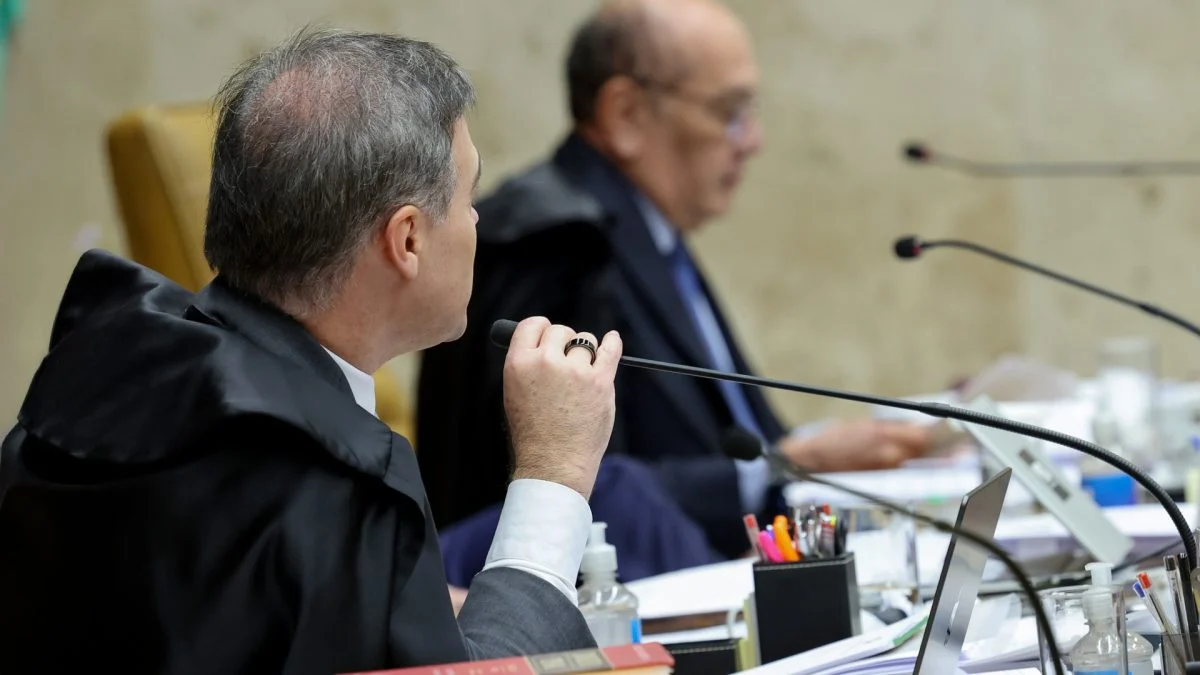 Quem não se dá respeito não merece respeito , diz Gilmar a Mendonça