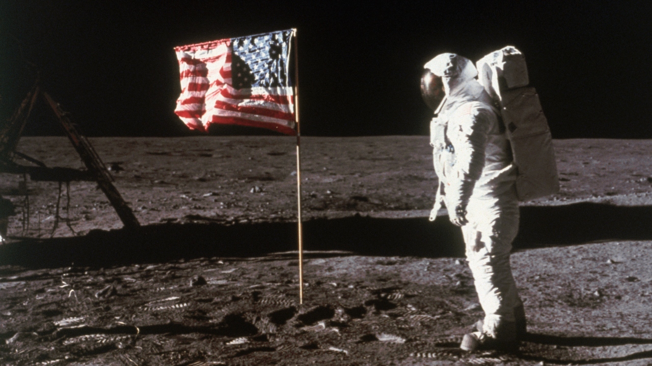 Ex-estagiário da NASA vende fitas da Apollo 11 por R$ 9,7 milhões - Aventuras na História