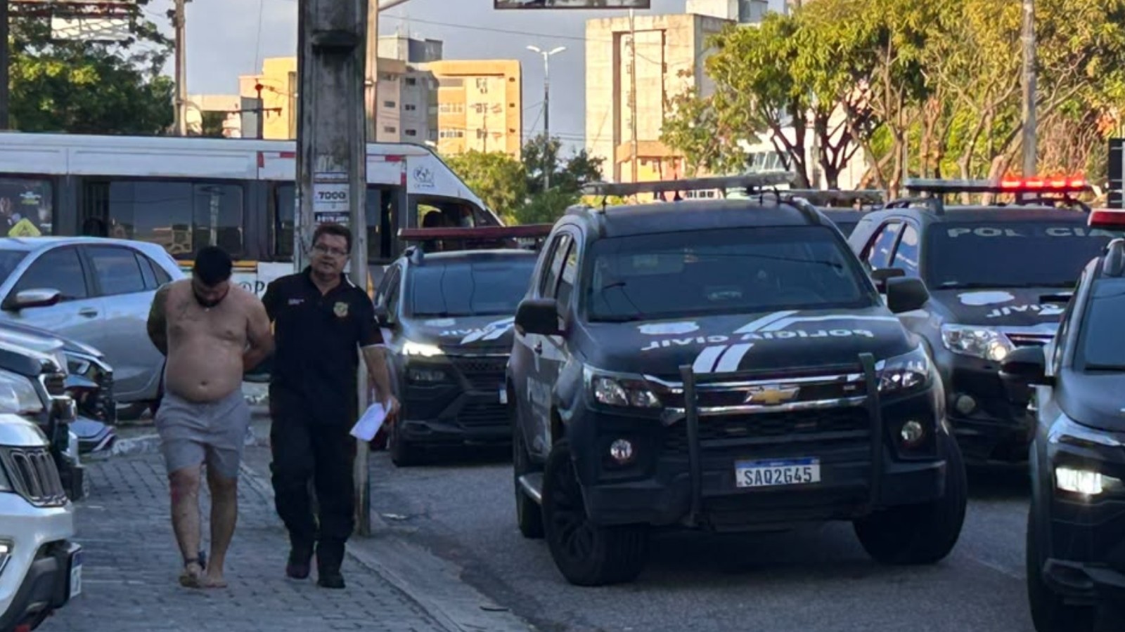 Megaoperação prende membros do Comando Vermelho no Ceará G1