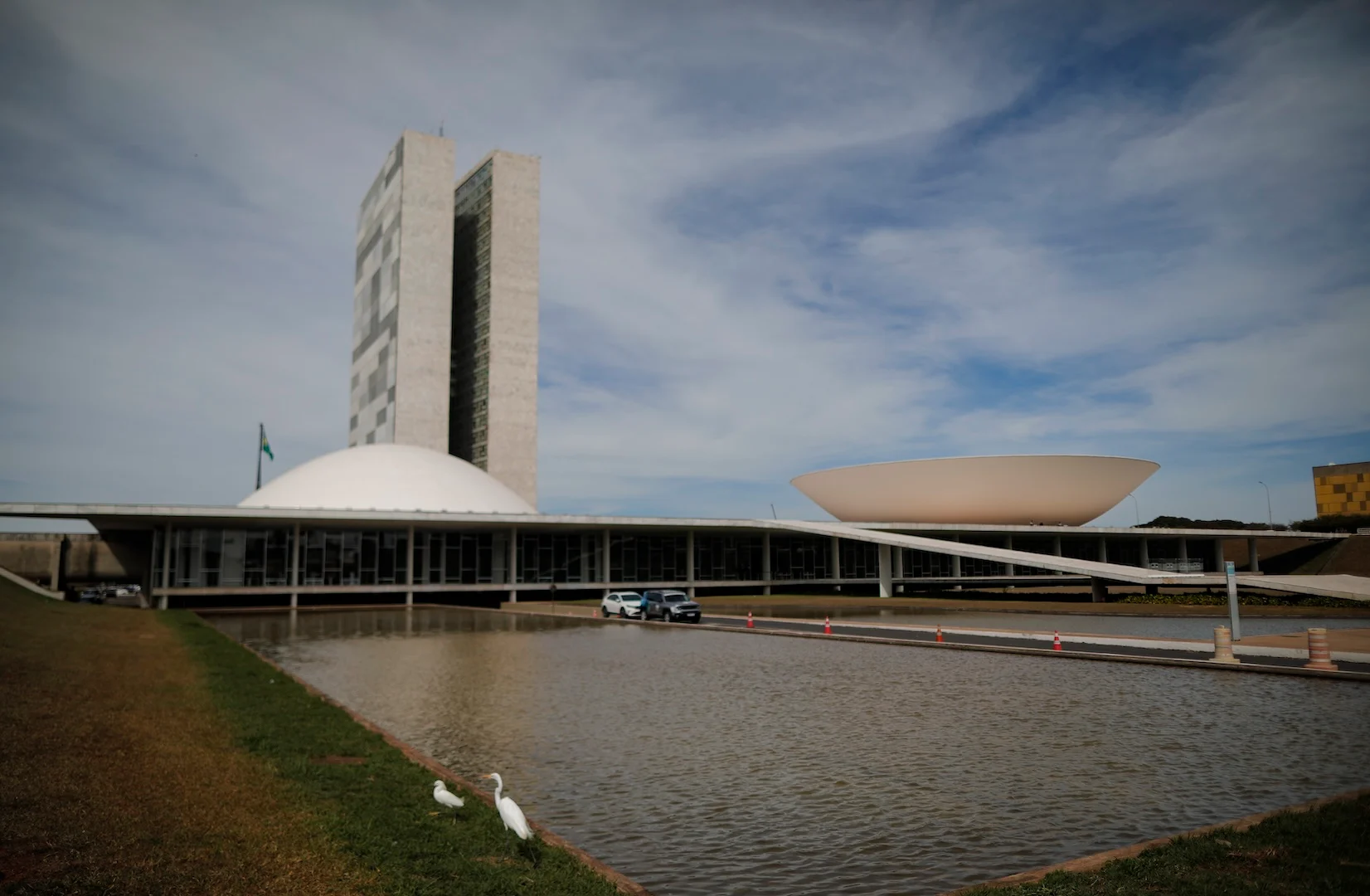 IFI projeta deficit de R$ 86,1 bi em 2027