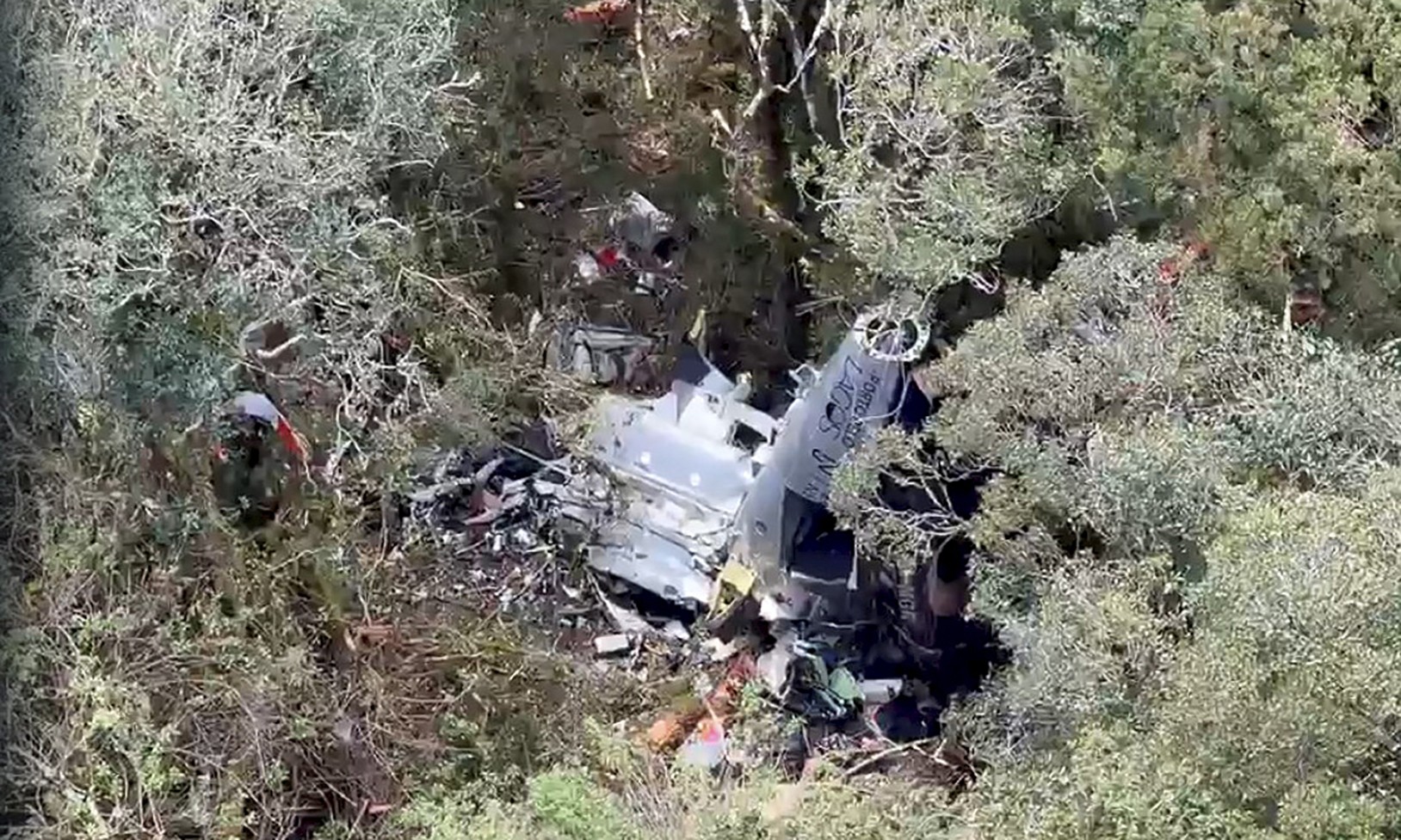 Destroços de helicóptero com cantor Rick são encontrados com cinco mortos em SC