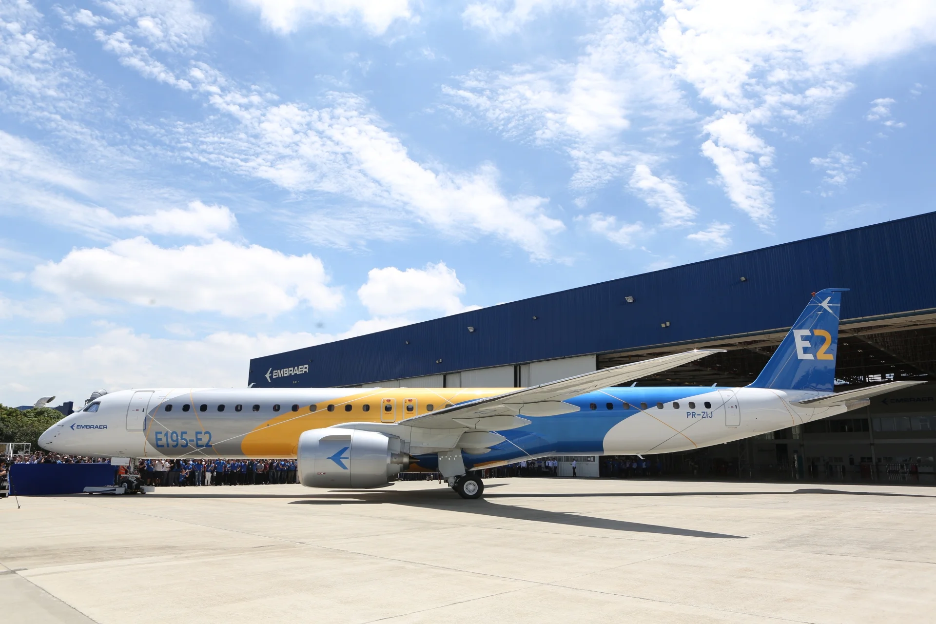Azul cancela voos após pane no sistema de GPS de aviões operação em Porto Alegre é afetada abc+