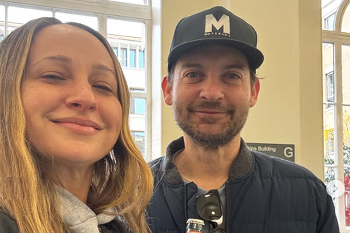 Tobey Maguire e a ex chegam a acordo após 10 anos separados