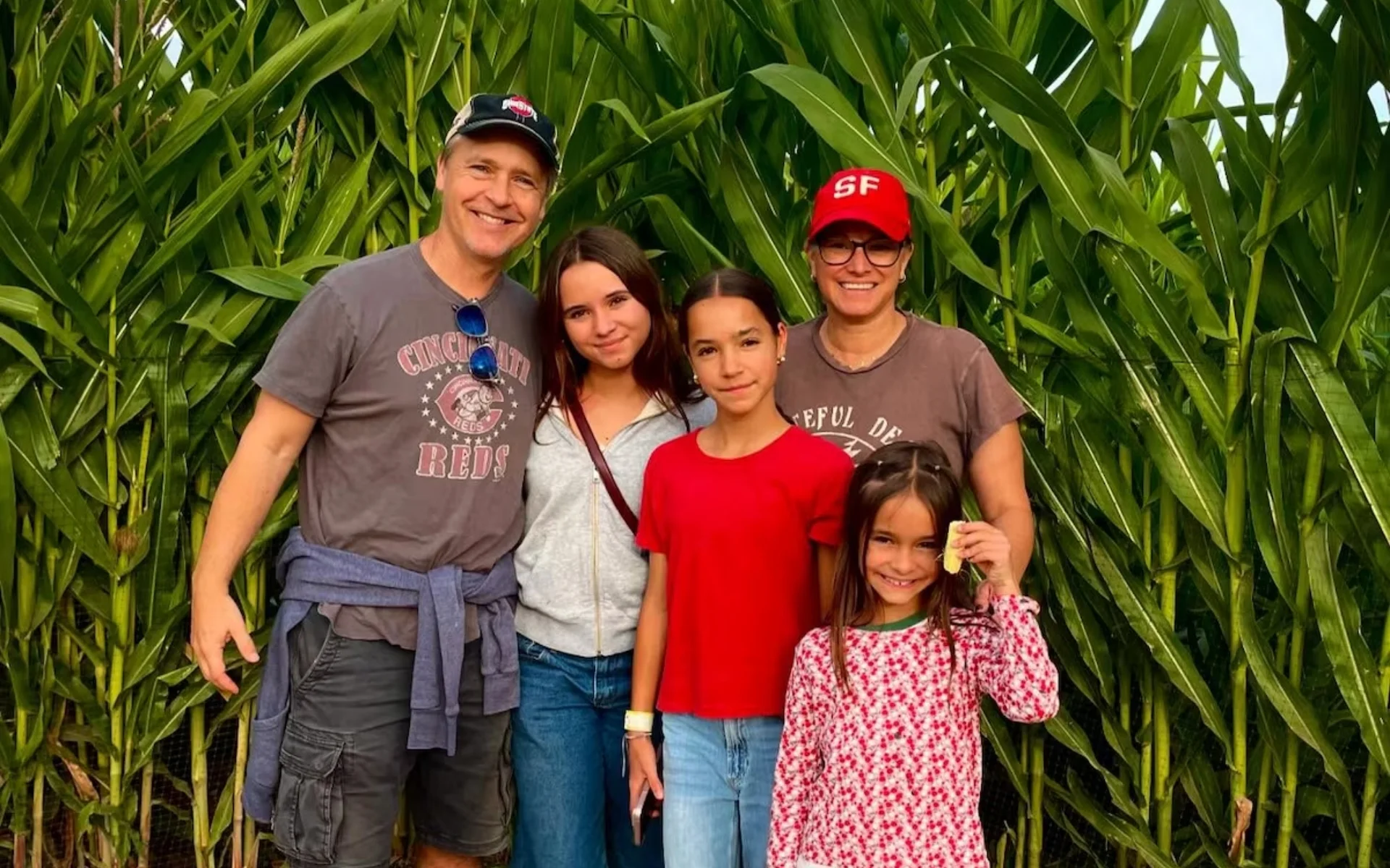 Morre, aos 13 anos, filha de ator de Pretty Little Liars: Estamos profundamente desolados abc+