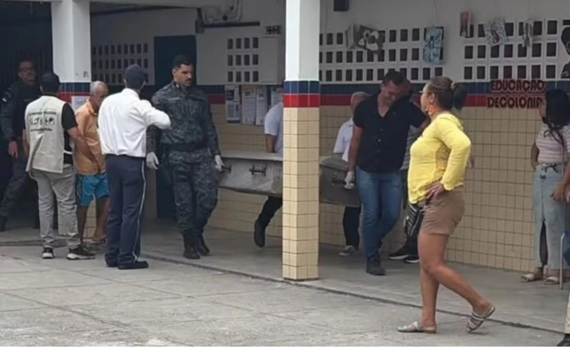 Quatro eleitores morrem em locais de votação durante as eleições abc+