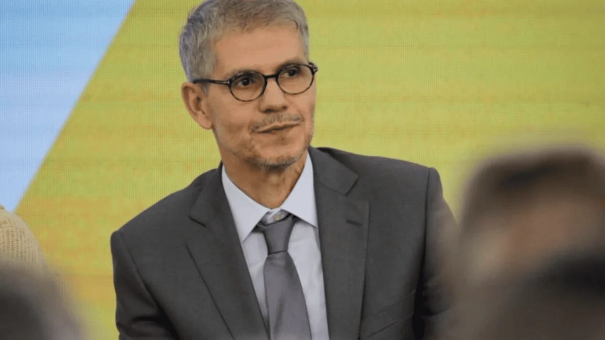 Tenho segurança de que a gente sai na frente no 1º turno, diz Sidônio