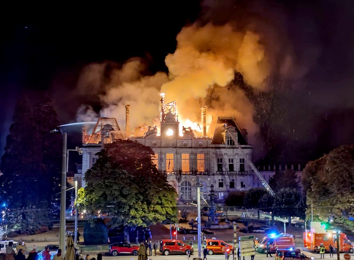 Protestos na França terminam com mais de 1 mil presos G1