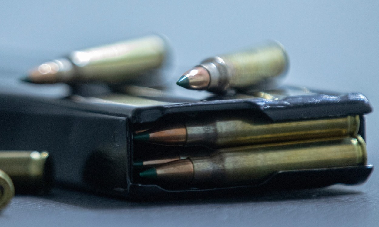 O controle e o rastreamento de armas e munições - O Assunto 1828 G1