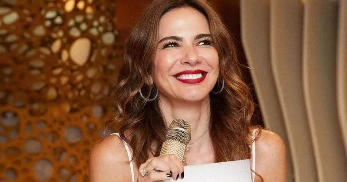 Luciana Gimenez vai à Justiça para receber mais de R$ 110 mil de ex-cabeleireiro, após vitória em processo de 2025: ação envolve uso indevido de fotos e indenização por danos morais