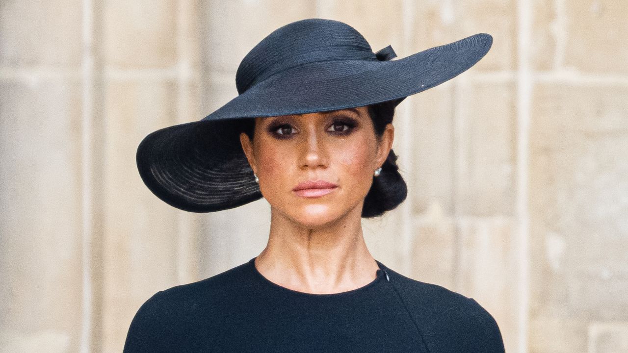 Meghan Markle diz estar ‘perturbada por acusações de abuso sexual infantil do pai - Aventuras na História