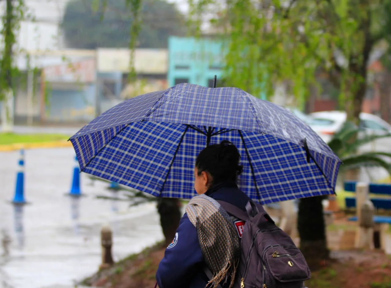 Eleições 2026: Chuva atinge 3 maiores colégios eleitorais no segundo turno confira a previsão abc+