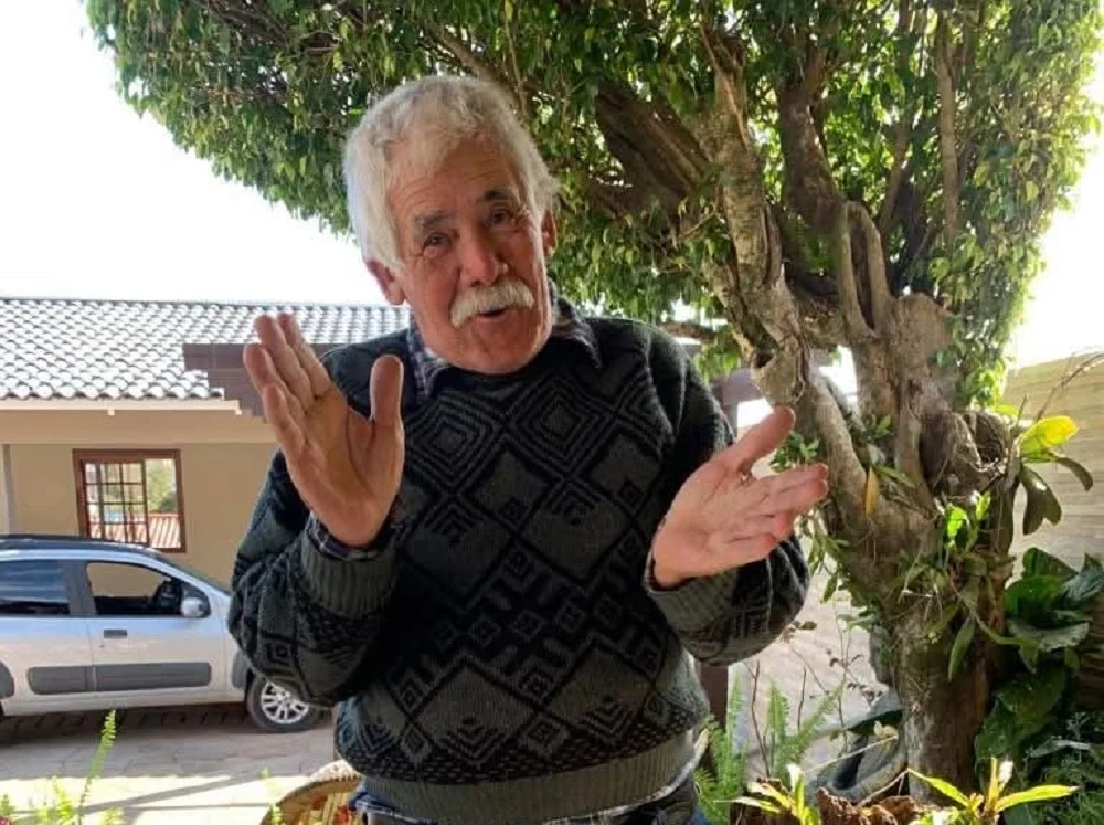 Exemplo de ser humano : Ciclista que morreu após ser atingido por carro na RS-239 era morador de Novo Hamburgo abc+