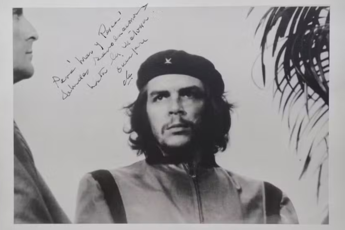 Foto histórica de Che Guevara vai a leilão 