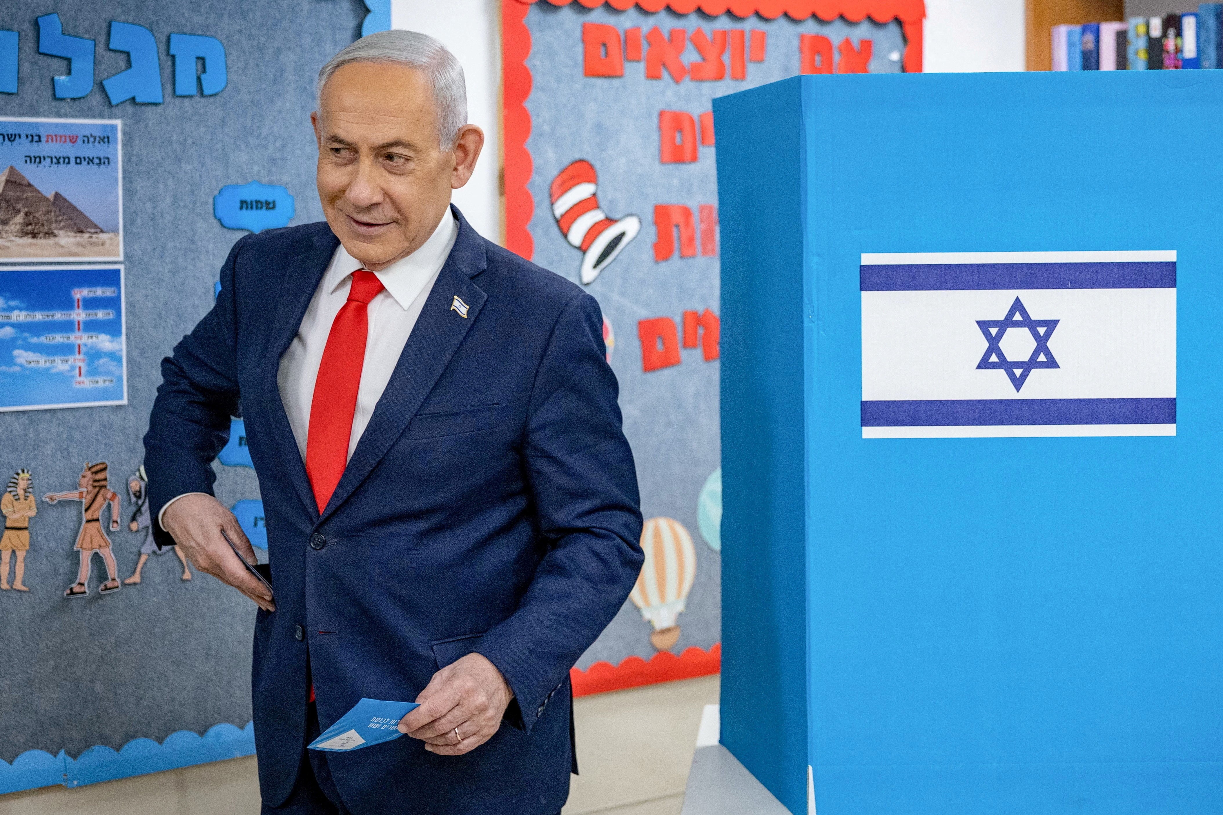 Sem provas, Netanyahu denuncia tentativa de fraude nas eleições G1