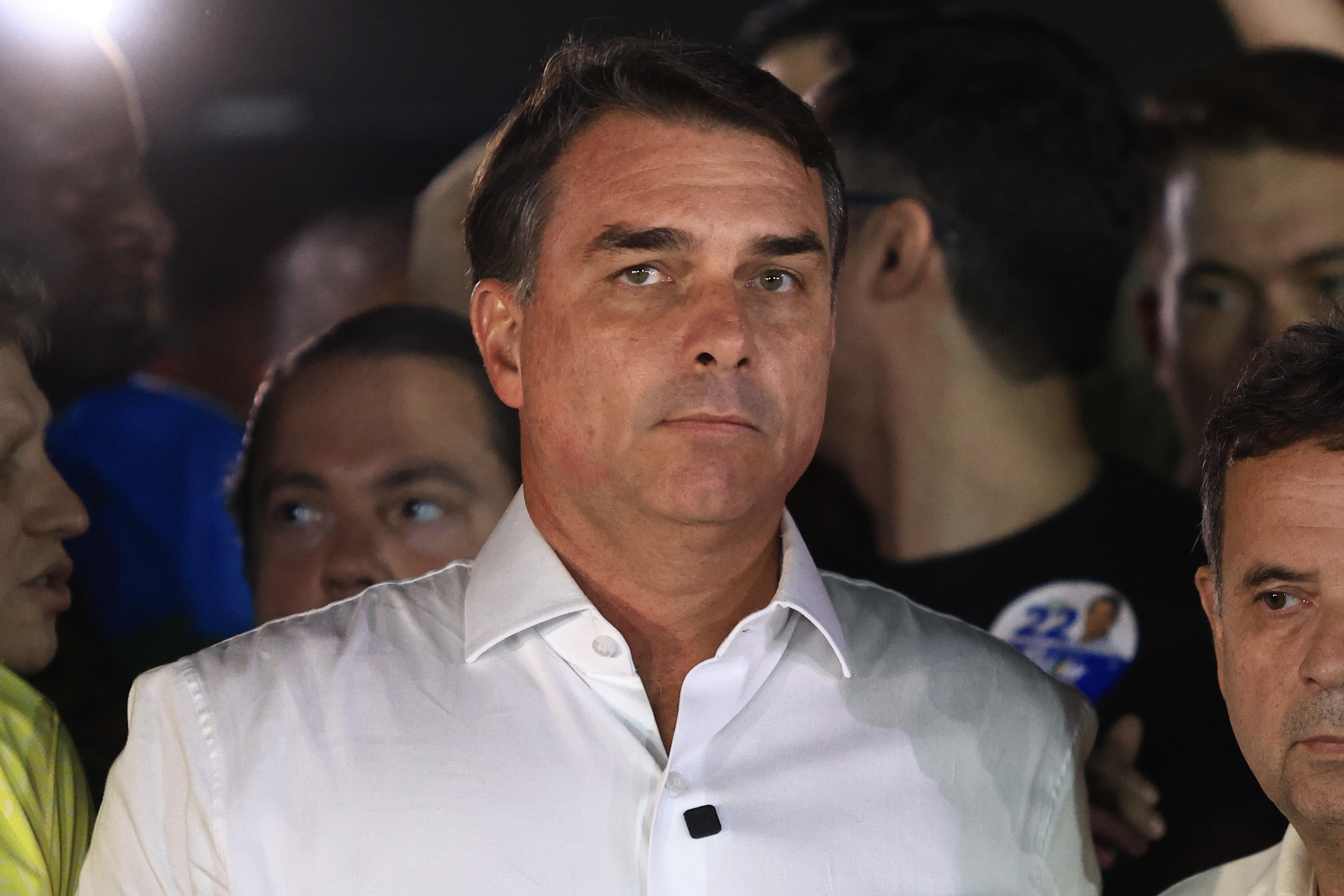 A aposta de lideranças bolsonaristas sobre o futuro da oposição após fuga de Flávio