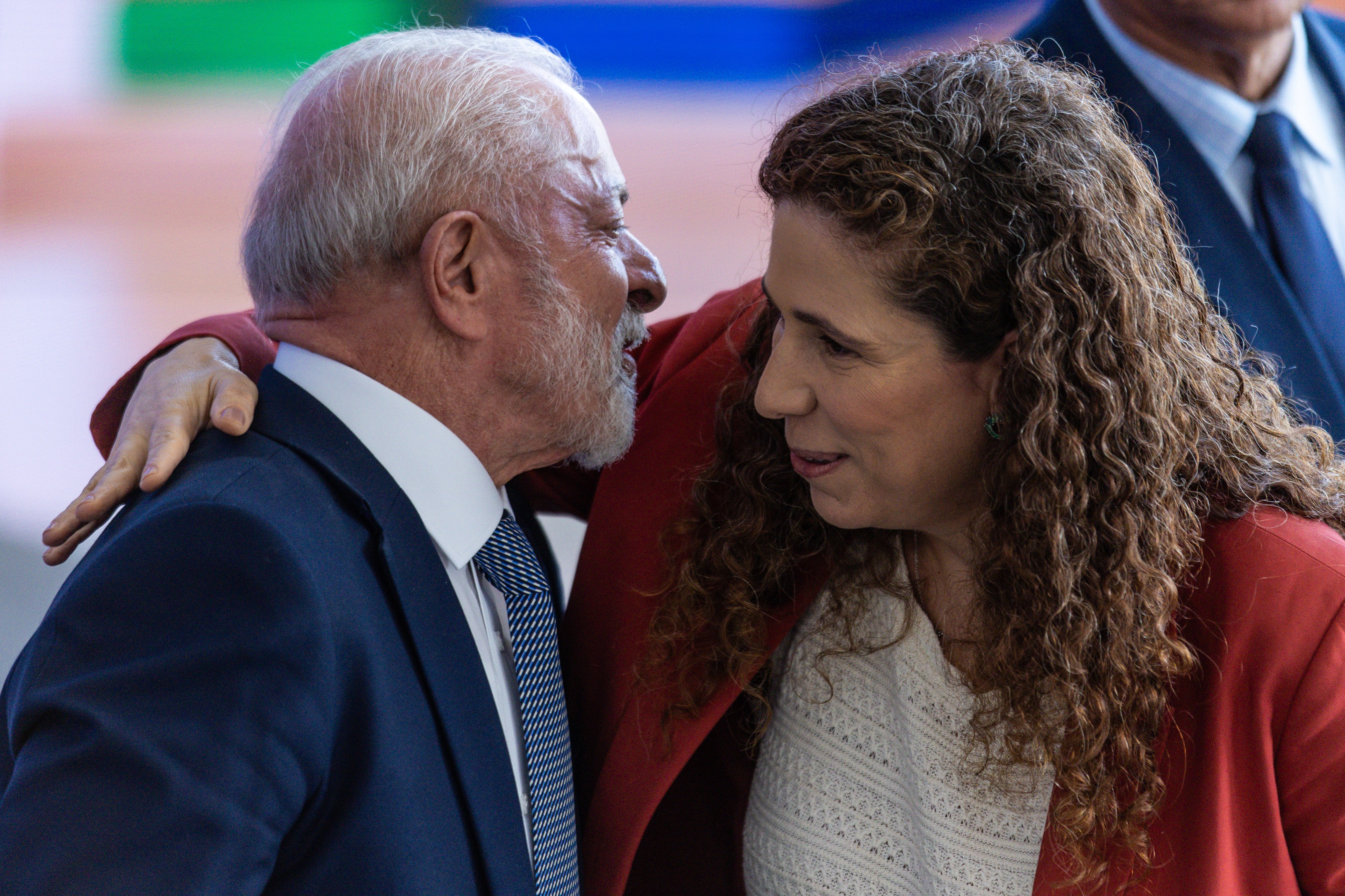 Entrevista: Nova edição do CNU terá até 3 mil vagas, e governo tem pronto projeto contra penduricalhos, diz ministra da Gestão