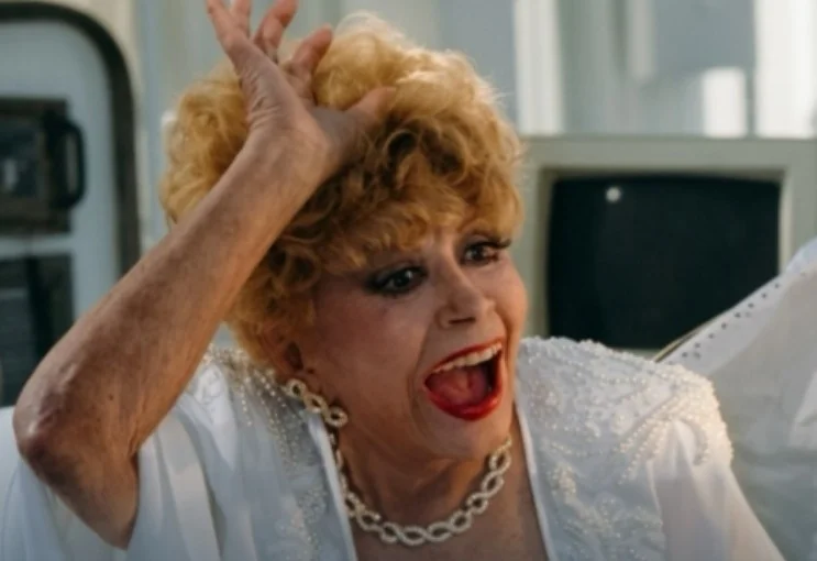 Teatro do Sesc Canoas receberá homenagem para a grande Dercy Gonçalves abc+